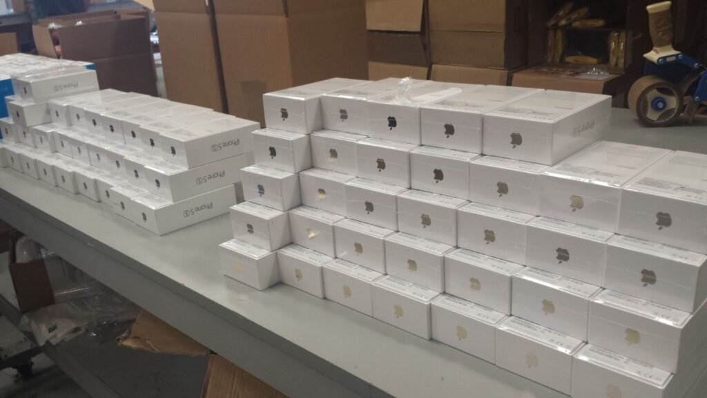 Bulk options for those who buy iphone 14 pro max.