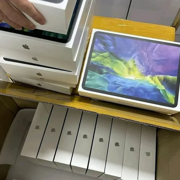 Apple iPad Pro pallets in packaging for bulk orders